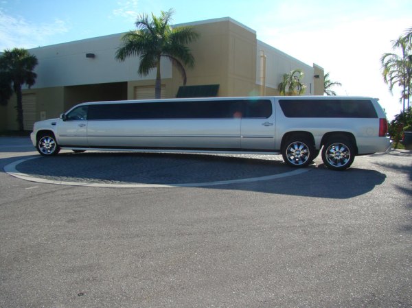 Luxury Limo Car Hire